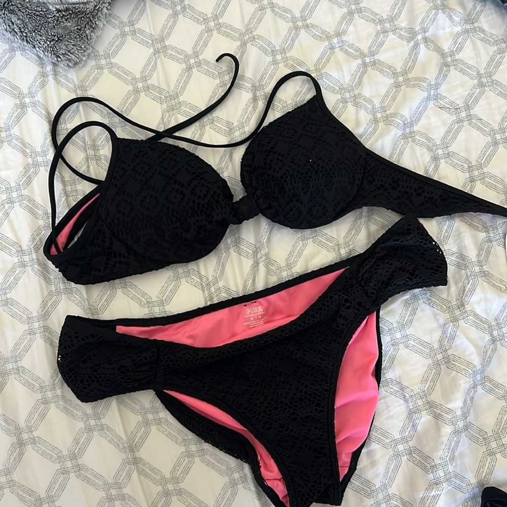Pre- loved Victoria Secret Pink Bikini Size SM top / Med bottom